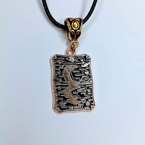 Кулон Аркан Таро Луна / Талисман, Амулет 4х1,8 см