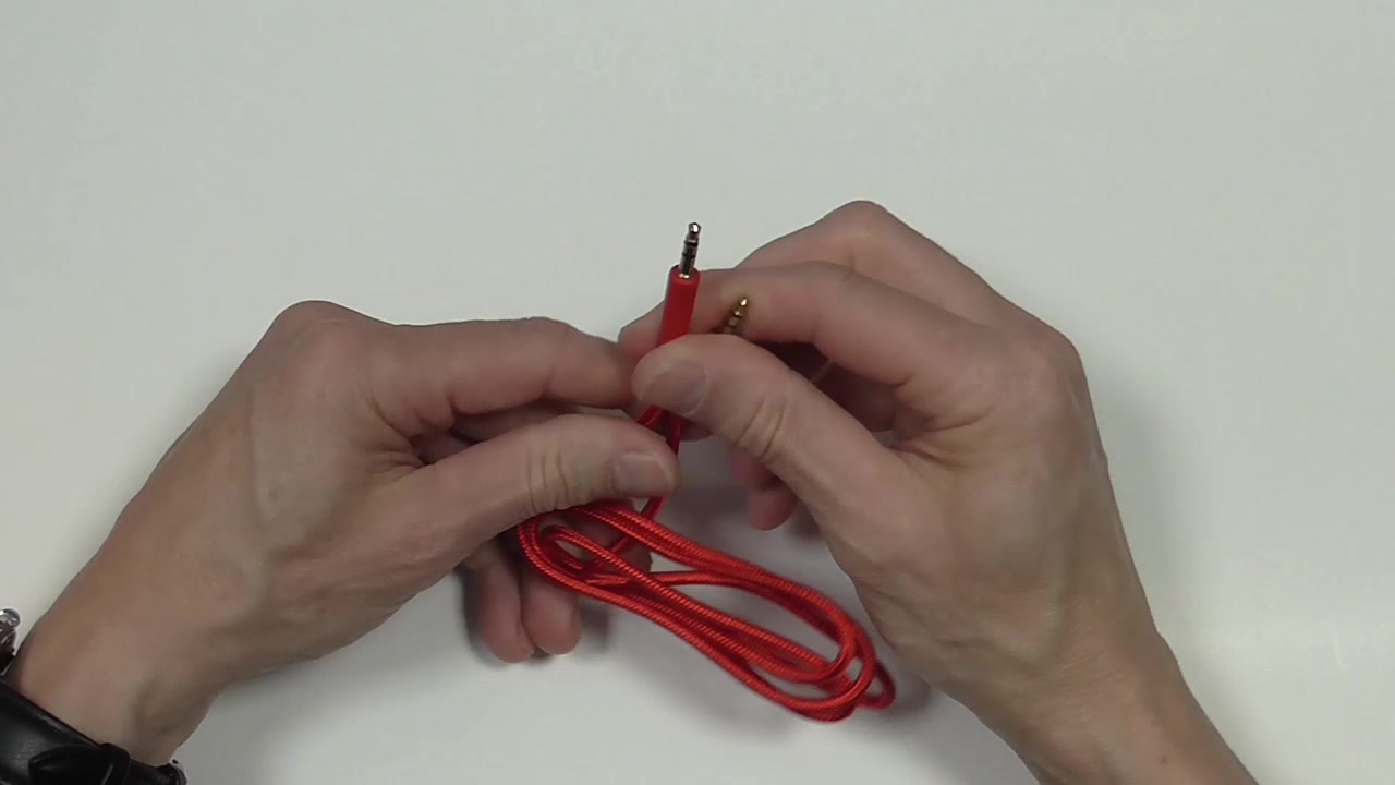 Аудиокабель AUX Hoco UPA24 mini Jack 3,5mm (m-m), 1м, чёрный — фото 1