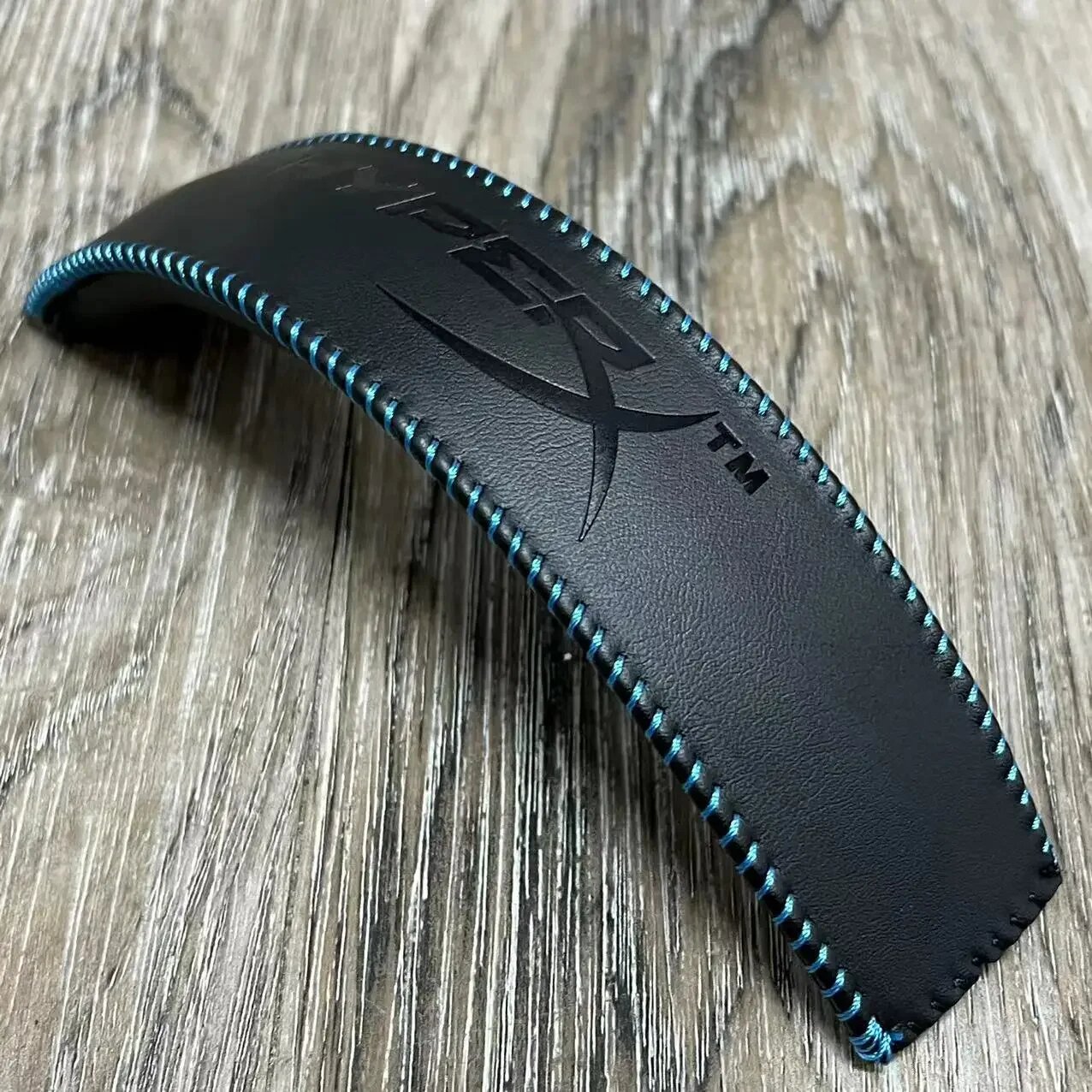 Повязка Black blue headband HyperX