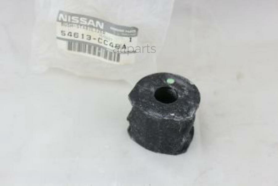 NISSAN 54613CC48A Втулка заднего стабилизатора