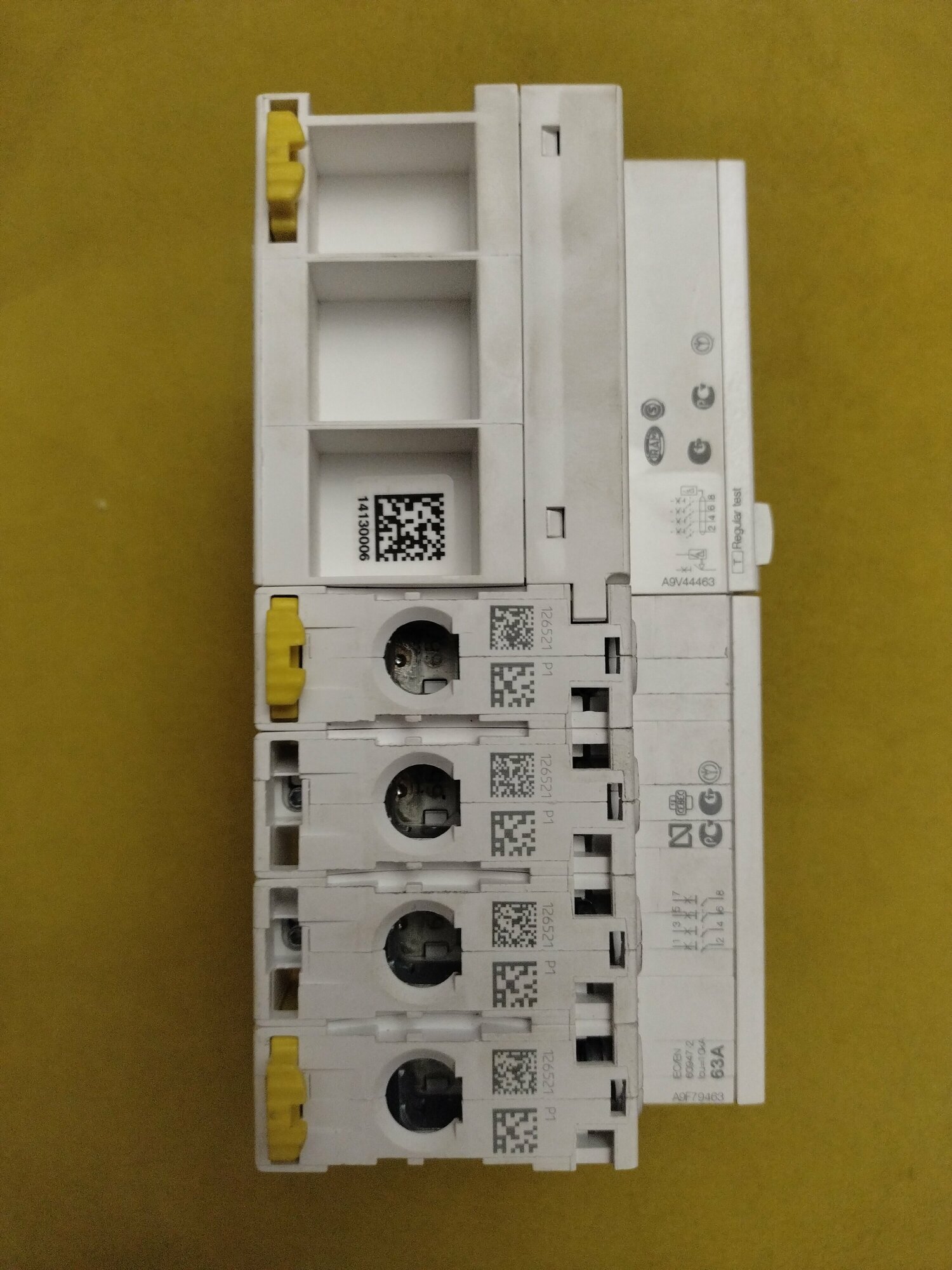 Acti 9 A9R44463 Выключатель дифференциального тока четырехполюсный 63А 300мА (тип AC) Schneider Electric - фото №5