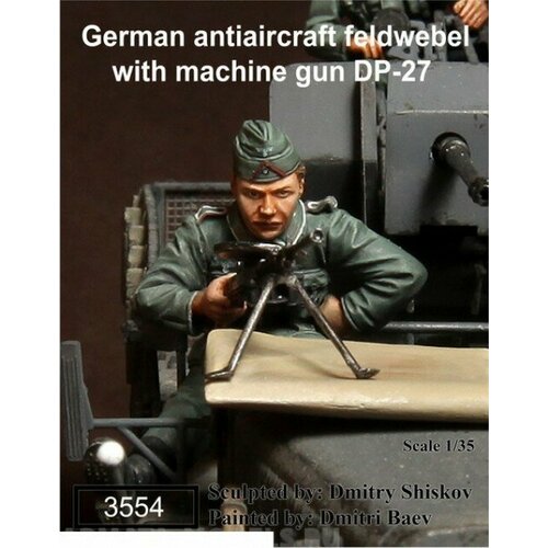 3554SOGA German antiaircraft feldwebel with machine gun DP-27