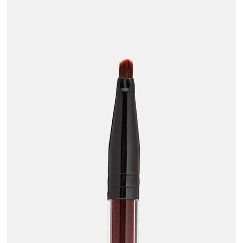 Кисть для консилера Kevyn Aucoin - The Concealer Brush кисть для консилера двусторонняя kevyn aucoin duet concealer brush 1 шт