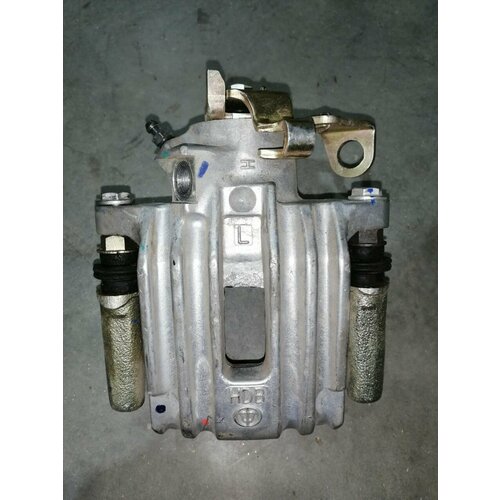 Суппорт задний левый Brilliance V5 16 16V 5AT внедорожник 4596015 9650₽