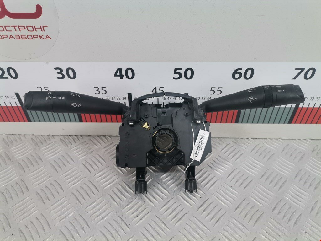 Переключатель поворотов и дворников (стрекоза) Fiat Panda 3 (319) 735622185 арт. 852181