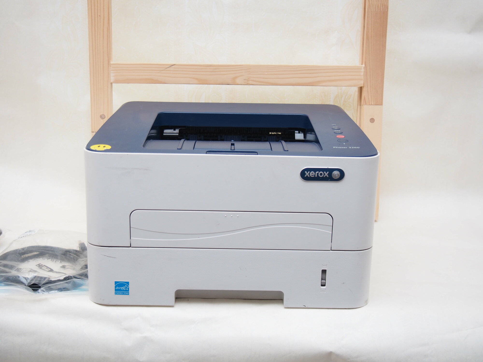 Лазерный принтер "Xerox Phaser B210" с поддержкой Wi-Fi