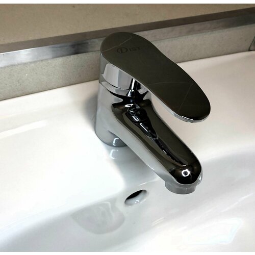 Смеситель для раковины