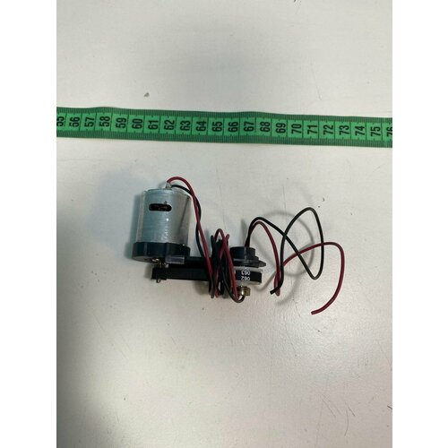 Двигатель роликовой щетки в сборе для пылесоса Philips FC6404 1600₽