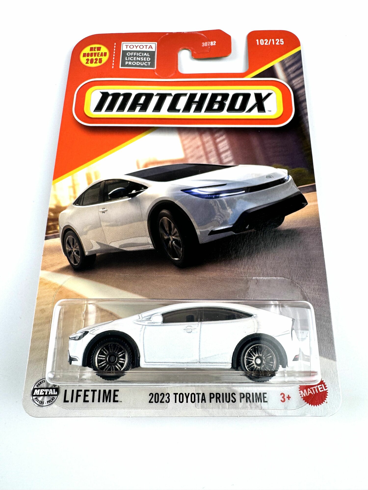 Машинка 2025 Matchbox Alloy car model 2023 TOYOTA PRIUS PRIME