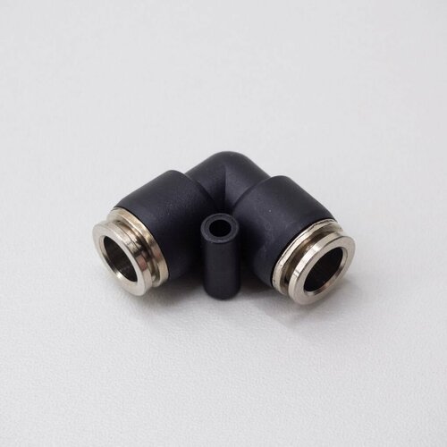 Фитинг пластиковый 8 мм ZEVS 350₽