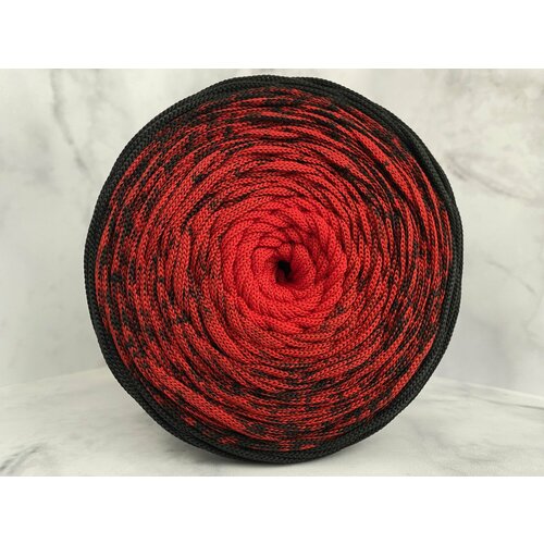 Шнур градиент 300м/4мм киви 720г Черный - Красный