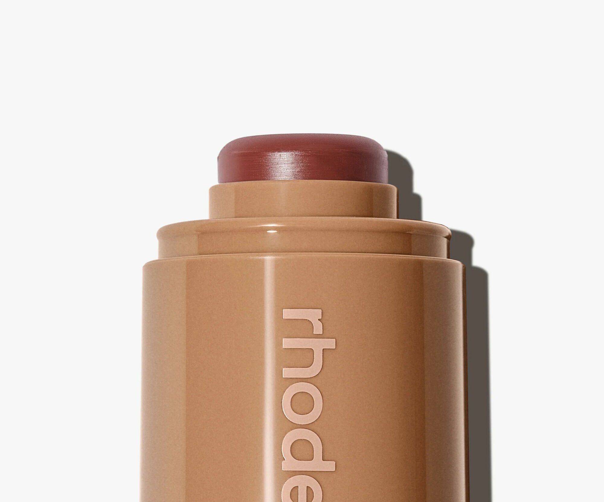 Кремовые румяна Rhode Pocket Blush в оттенке Toasted Teddy