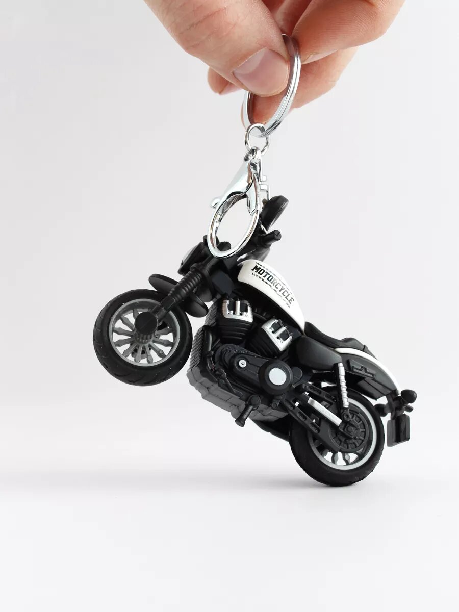 Брелок, белый — фото 1