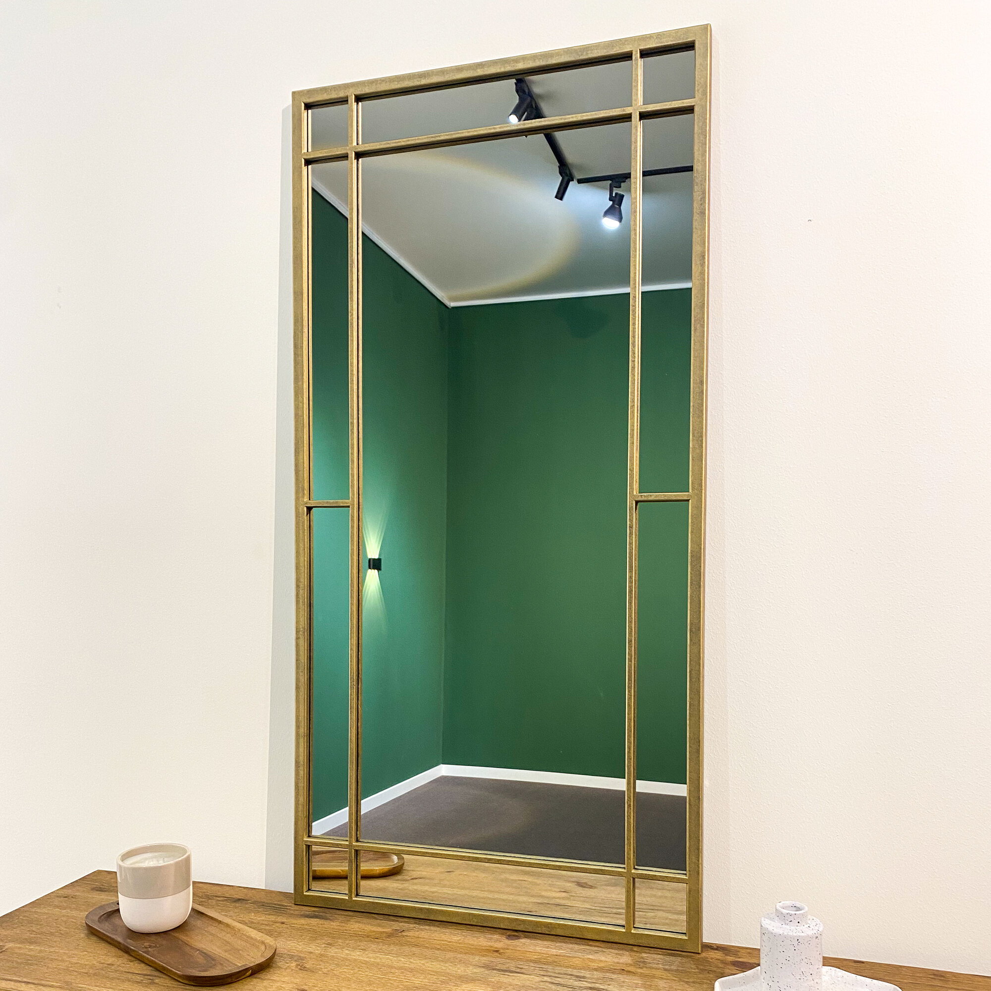 Зеркало настенное в прихожую KOVKA PROJECT в раме цвета "винтажное золото", размеры зеркала: 120см*60см