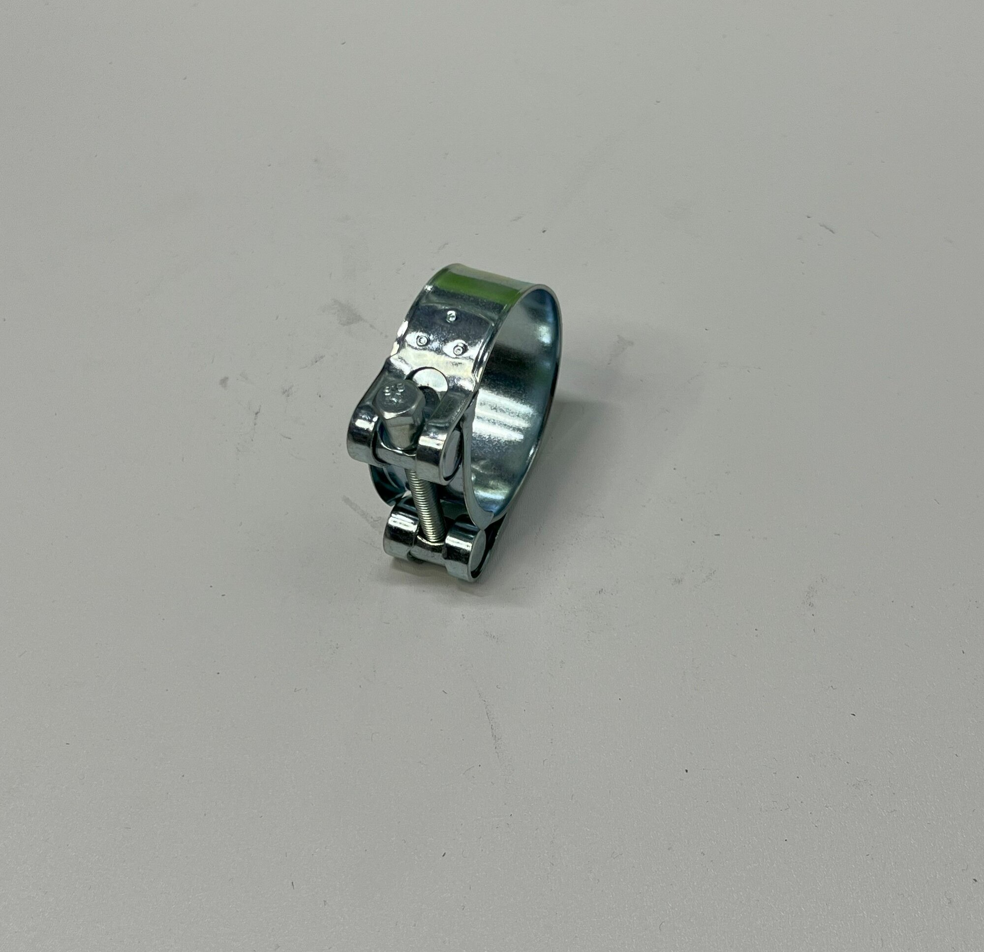 фото Хомут усиленный 48-51 VERS W1