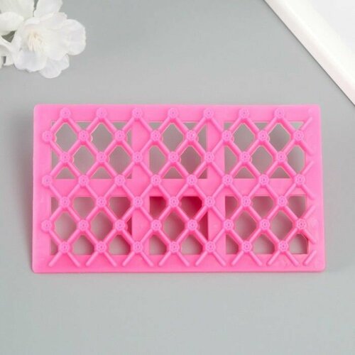 Штамп пластик Ромб с брюликом 128х75 см 471₽