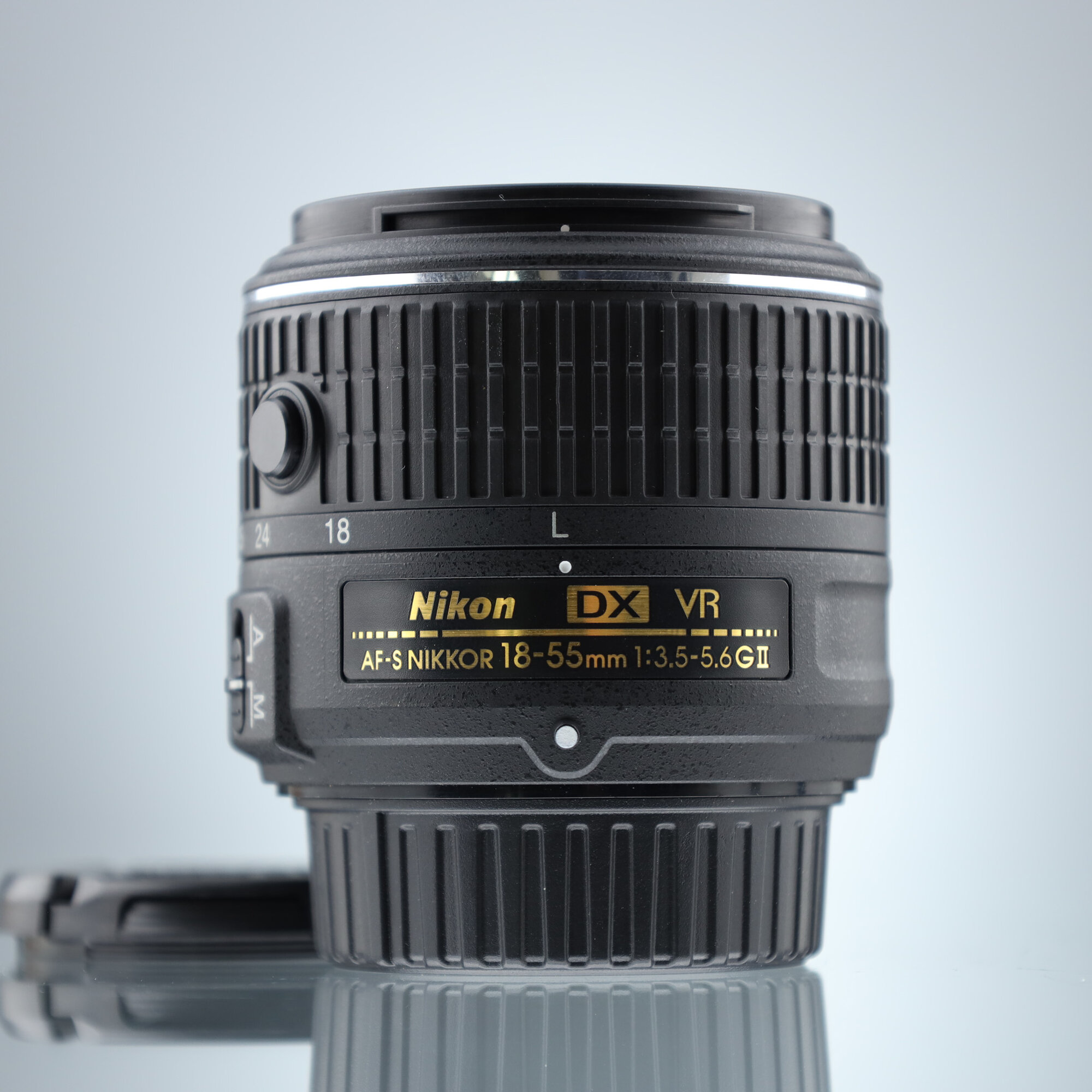 Nikon 18-55mm f/3.5-5.6G AF-S VR II DX