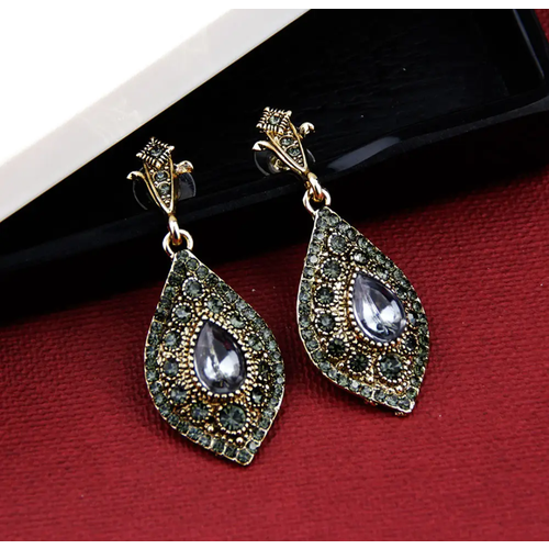 Серьги с подвесками ZULTANIT, циркон