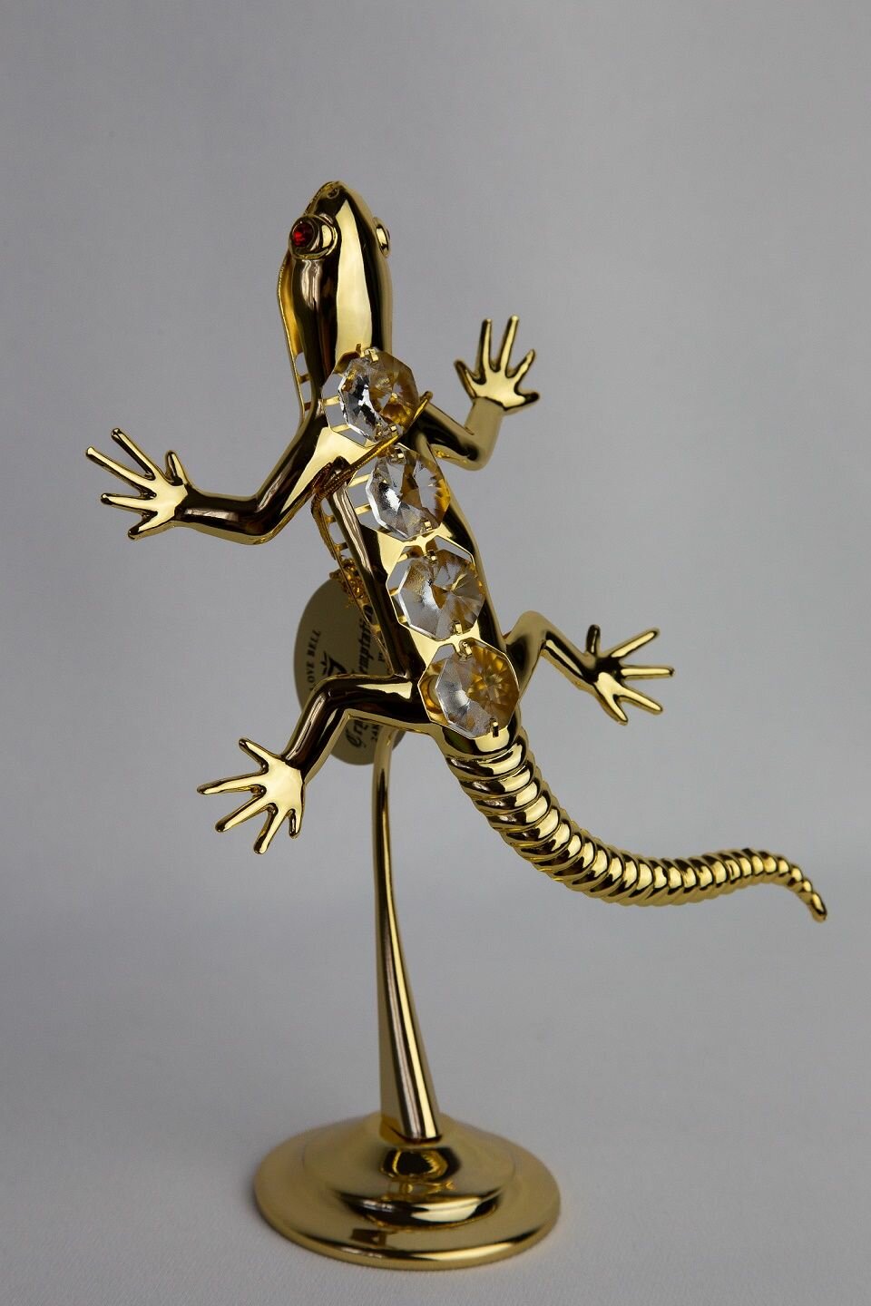 Статуэтка Ящерка на подставке с кристаллами, высота 17 см, цвет золотистый — фото 1