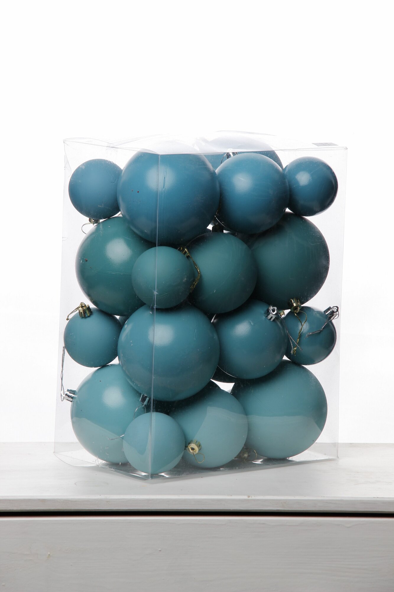 Шар на елку 6,8,10см, набор шаров 24шт, новогодние, голубой/бирюзовый, Crystal Trees