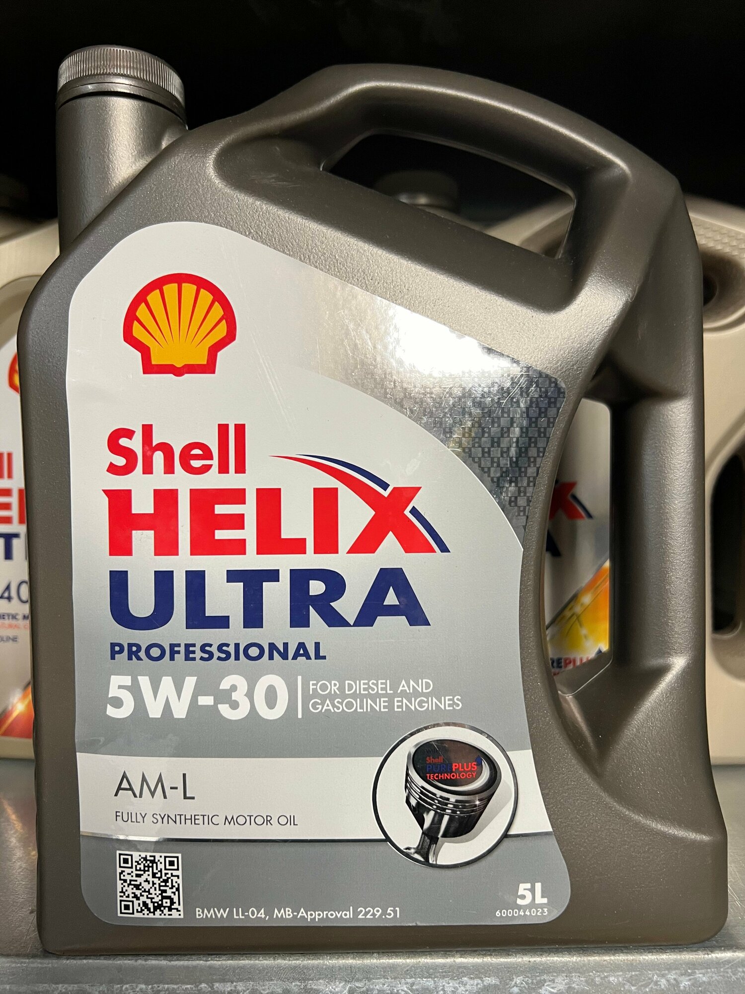 Shell Масло Моторное Shell Helix Ultra Professional Am-L 5W-30 Синтетическое 5 Л 550046682