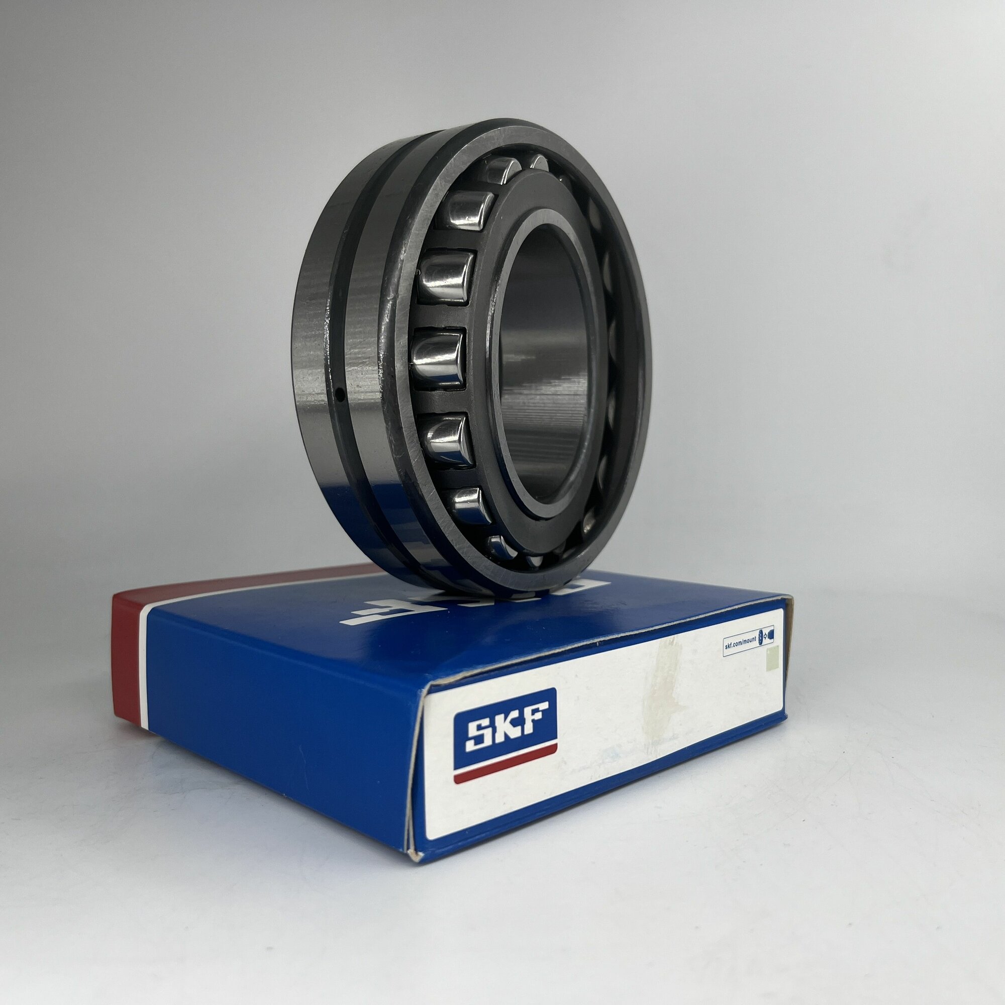 Подшипник роликовый 22206 СС/W33 (53506) SKF 30х62х20