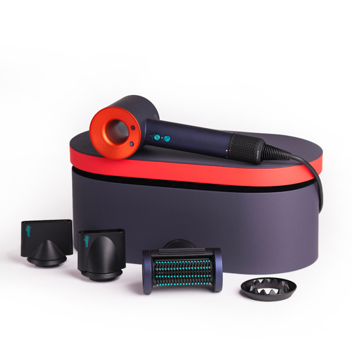 Фен Supersonic HD15 Prussian blueTopaz Берлинская лазурьТопаз оранжевый и синий фен с насадками в кейсе 3800000₽