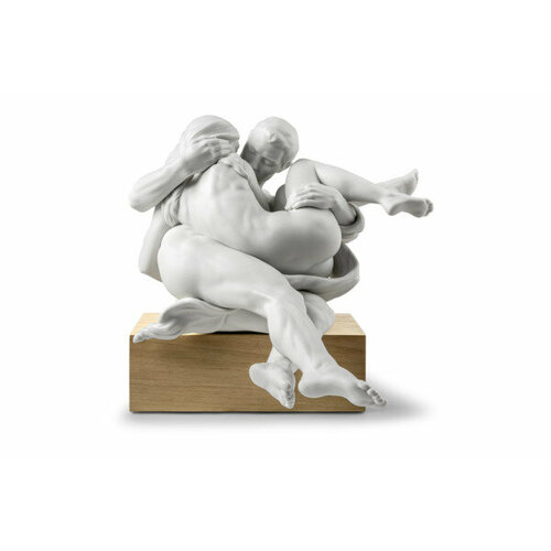 Фигурка Lladro Крепкие объятия 32х36х31 см, фарфор