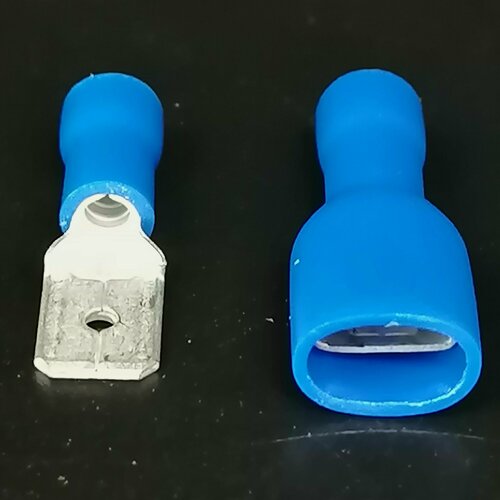 Изображение товара 5 пар (10шт) Клемма ножевая 6,3мм изолированная синяя Сечение провода от 1 до 2,5 мм²