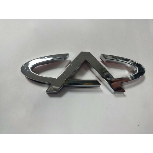 Эмблема CHERY хром на клеевом слое 133 см для багажника 700₽