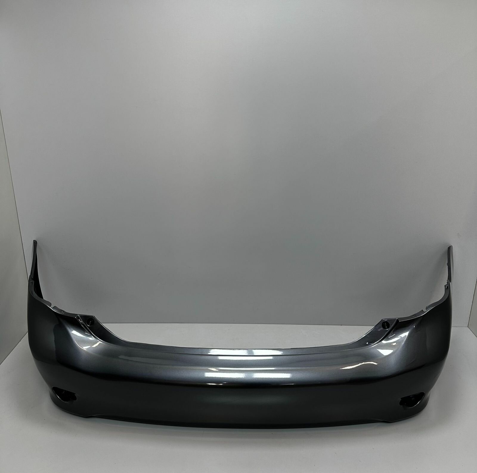 Бампер задний в цвет кузова для Тойота Королла Е150 Toyota Corolla E150 (2006-2010) 1G3 - MAGNETIC GREY - Серый
