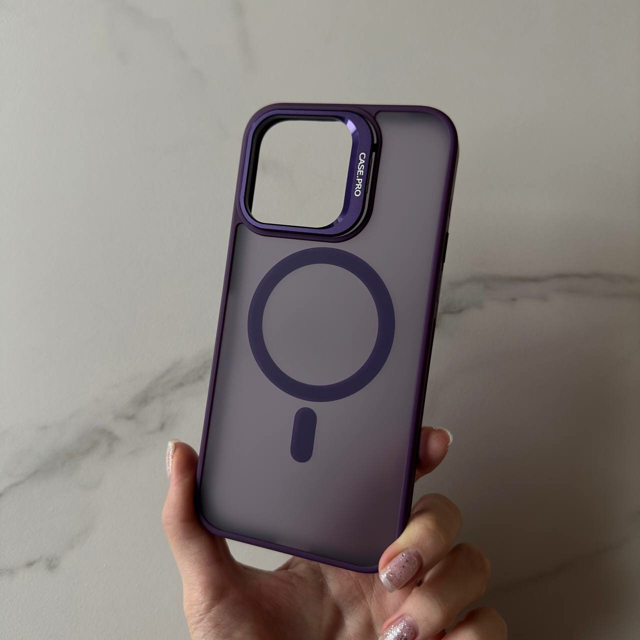 Матовый чехол с подставкой для iPhone 14 Pro, фиолетовый