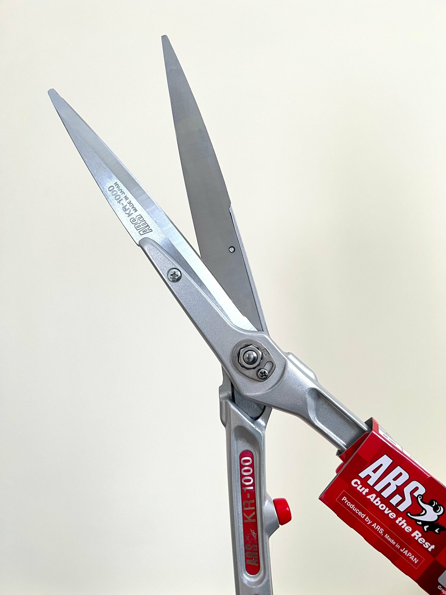Ножницы(кусторез) для живой изгороди японской фирмы ARS KR-1000 - фотография № 5
