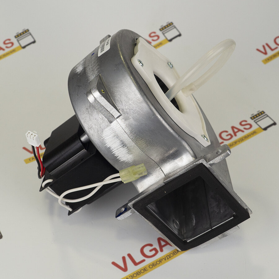 Вентилятор вытяжной (турбина) для газового котла Navien Deluxe S Deluxe C 13K 16 К 24 k 30021105a