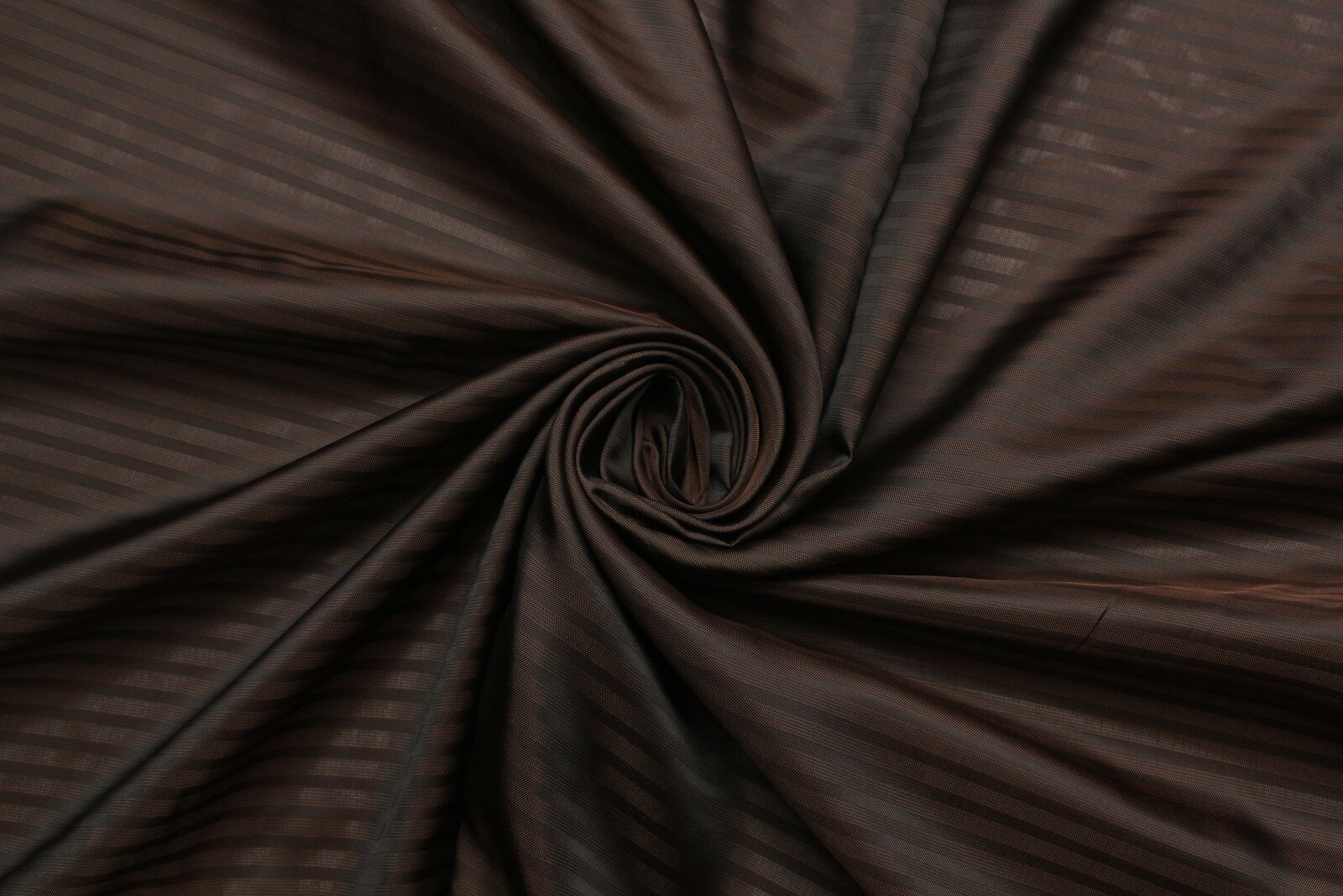 Ткань подкладочная Zegna чёрно-коричневая с жаккардовой полоской ш134см 05 м
