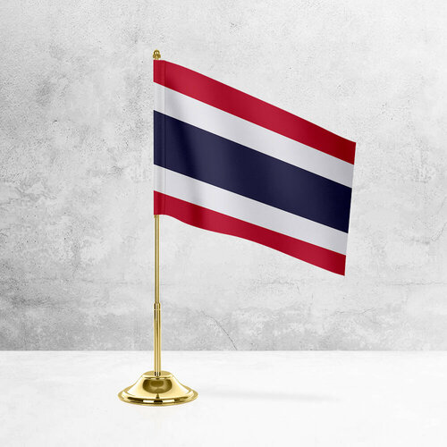 Настольный флаг Таиланда на металлической подставке под золото