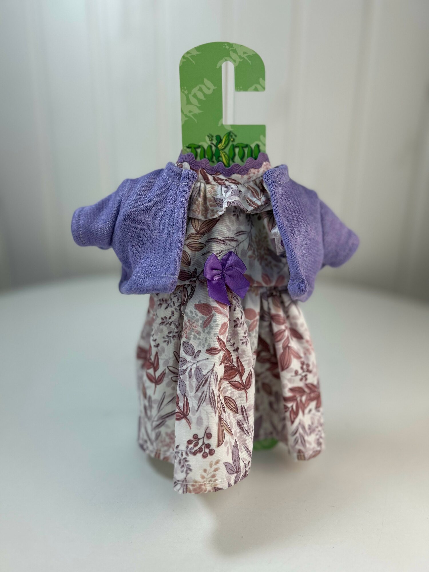 Комплект одежды для кукол: платье "Веточки" и кофточка (обхват талии 17-19 см), арт. 106