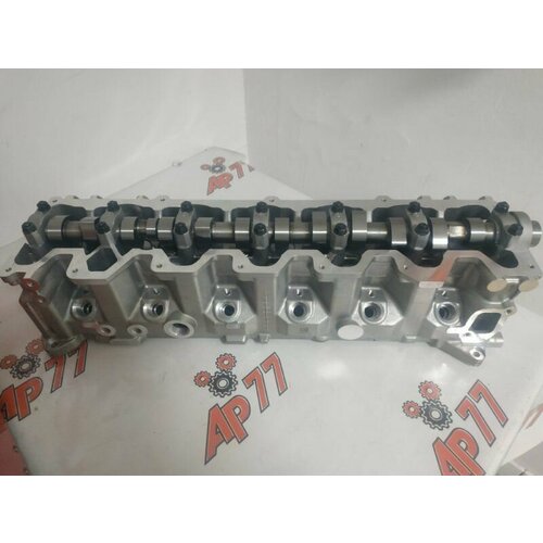 Головка блока цилиндров в сборе Nissan RD28 11040VB301 64000₽