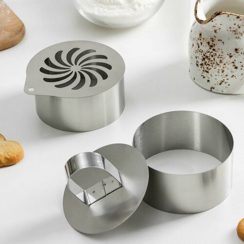 Форма для выкладки с прессом и трафаретом Одуванчик 12x8x65 см 581₽