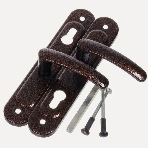 Изображение товара Ручка дверная Зенит РФ1-68.02 медь сталь для цилиндрового замка