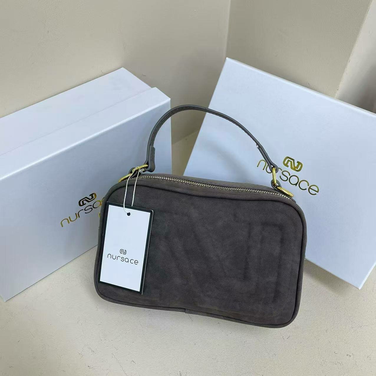 Сумка багет , фактура бархатистая, серый — фото 1