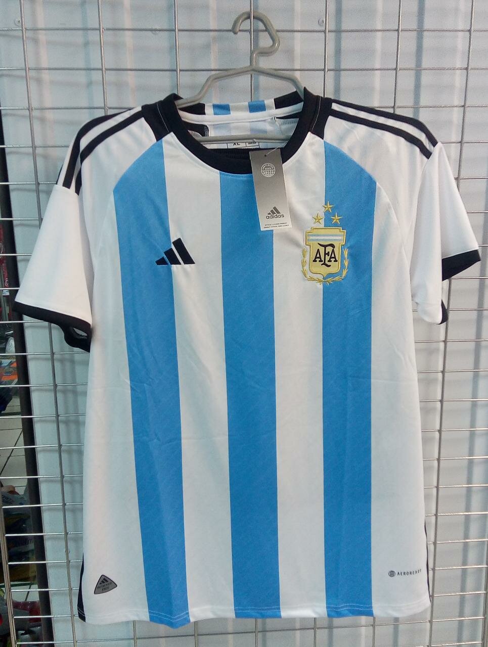 ARGENTINA ADIDAS размер XL ( русский 52 ) форма ( майка + шорты ) сборной Аргентины по футболу Голубая Месси Messi