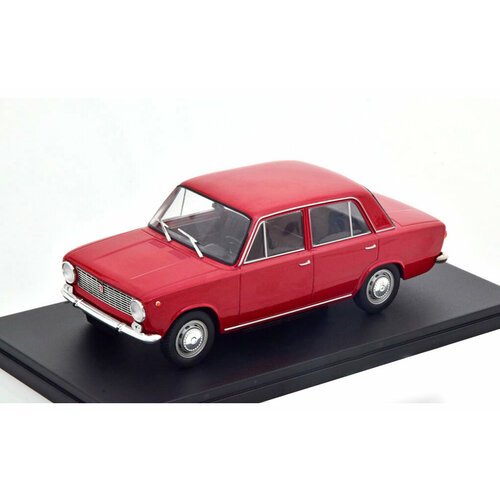 Fiat 124 saloon 1966 dark red / фиат волжский автомобиль 2101 красный