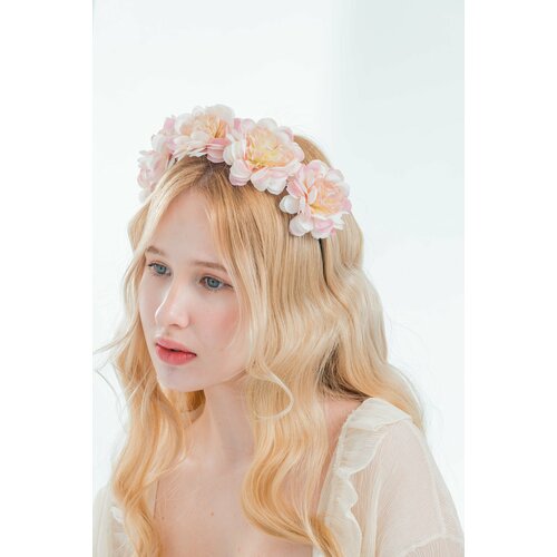Ободок на голову женский с цветами венок на голову весенний аксессуар на голову нежно-розовый
