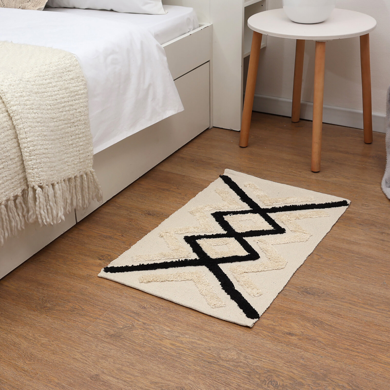 фото Ковер Tufting zigzag 50х80 ± 3 см, 1500 гр/м2, 70% хлопок, 30% полиэстер