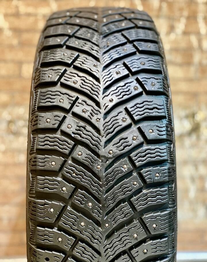 Michelin X-Ice North 4 185/65 R15