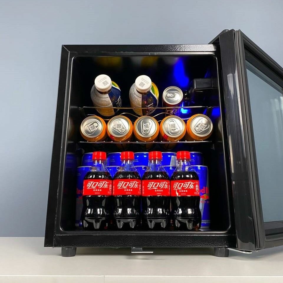 Холодильник маленький мини бар витрина для напитков, 60 литров