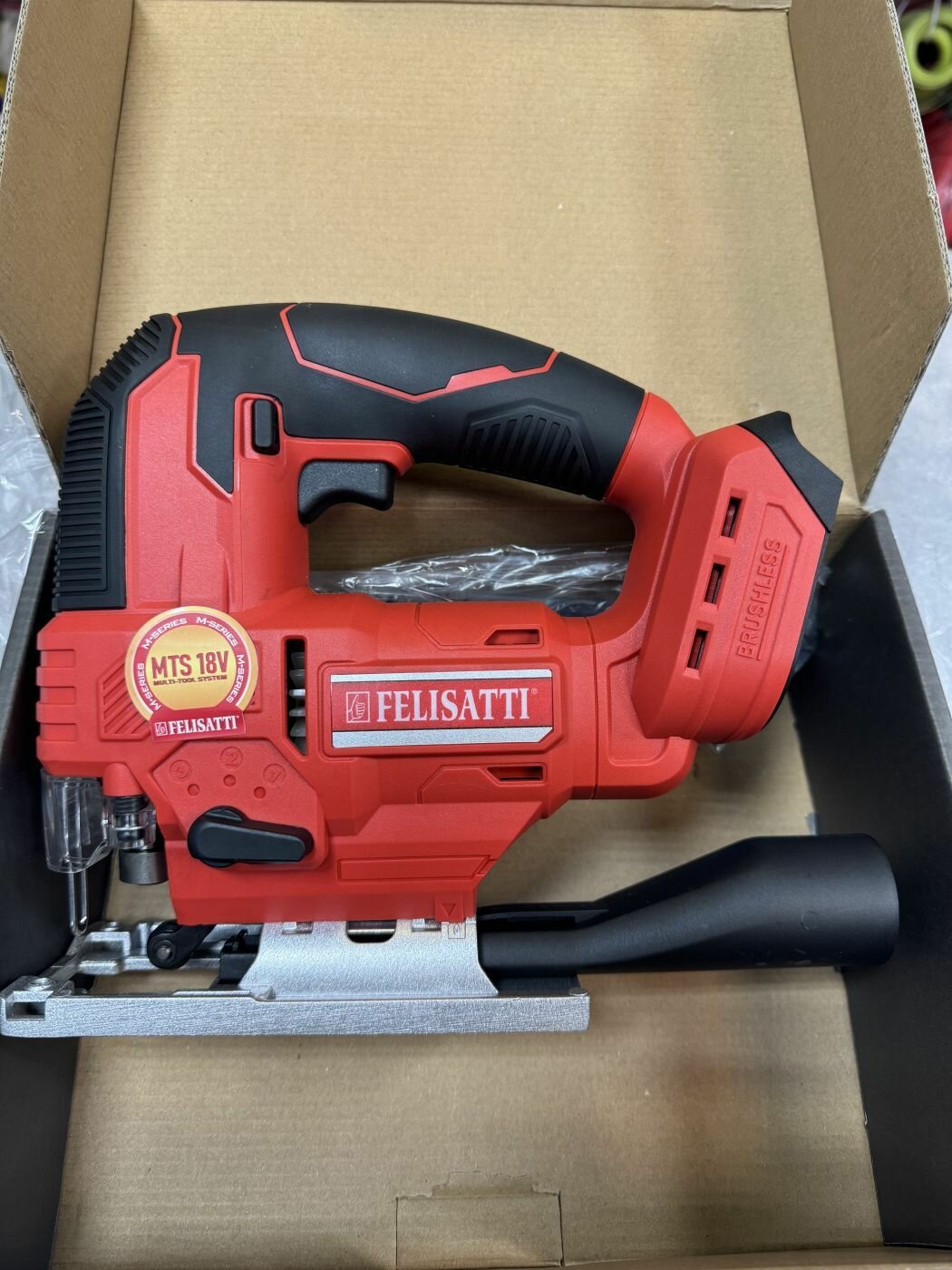 Аккумуляторный лобзик Felisatti MTS-18v FT1577