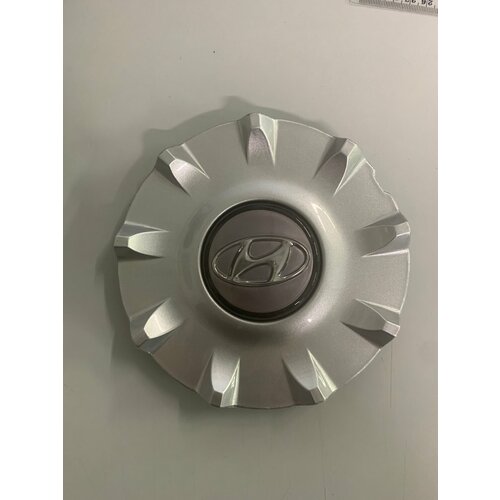 Колпачок на литые диски защелка крепления для Hyundai серебристый 700₽