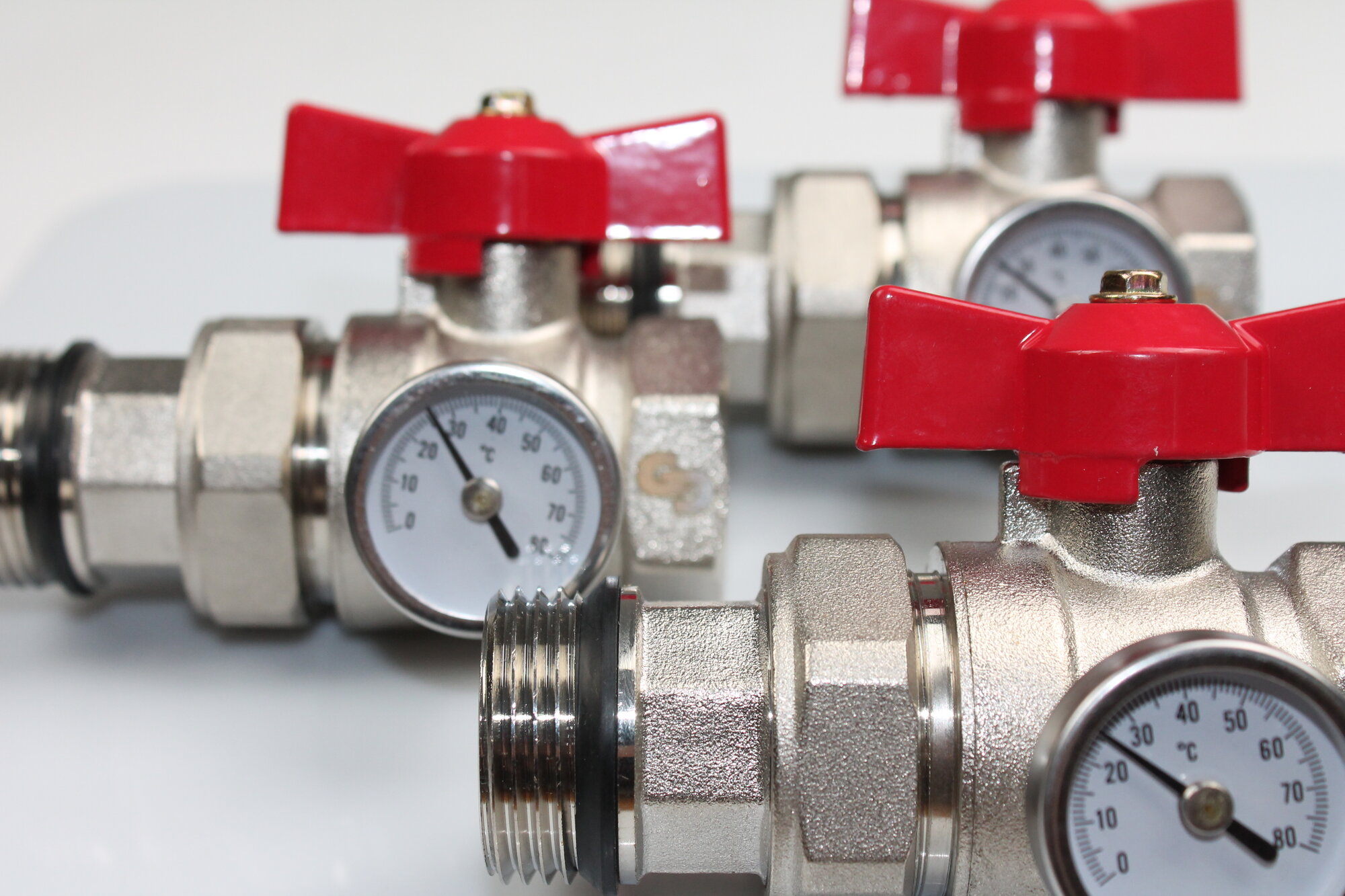 Кран шаровый Geschaften прямой 1" со сгоном и термометром — фото 1